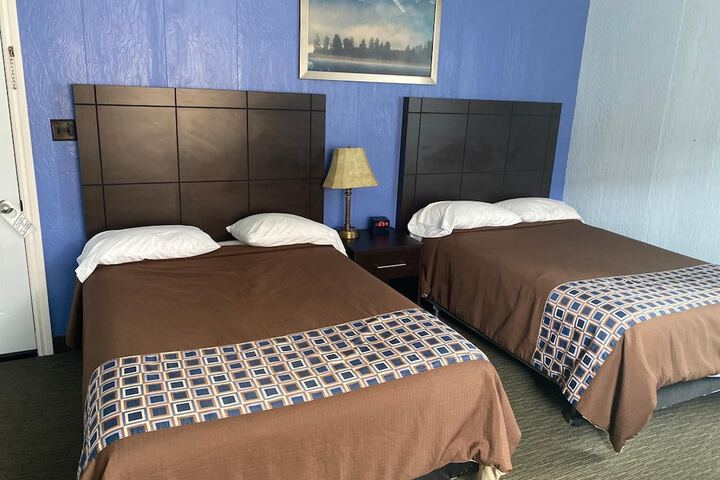 Room 7 of 30