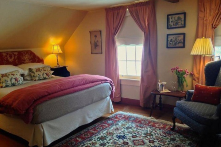Room 47 of 119