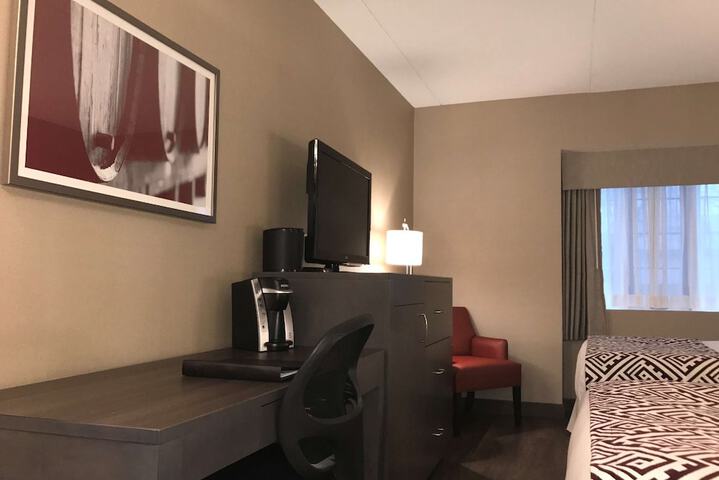 Room 17 of 51