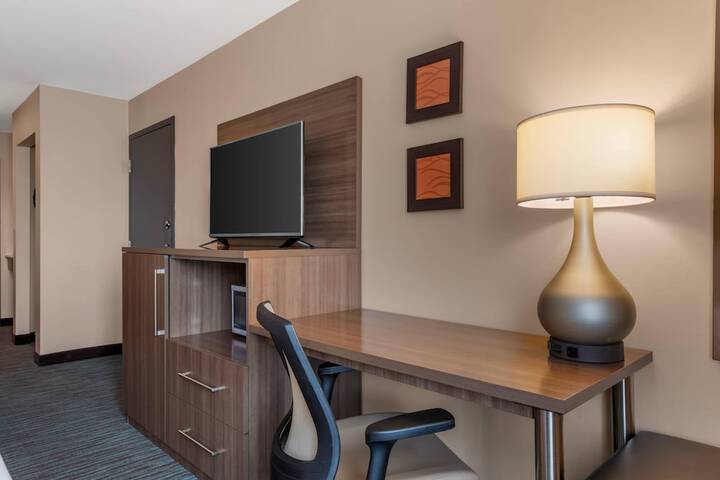 Room 36 of 73