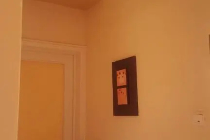 Room 10 of 10