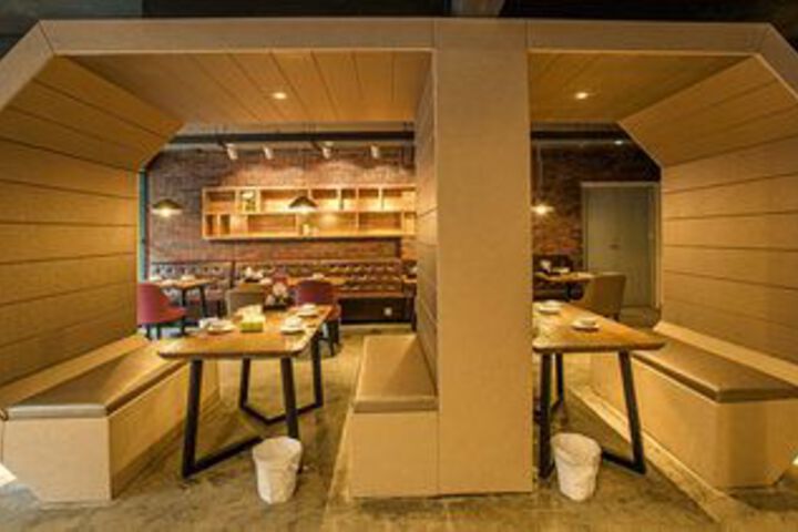 Dining 154 of 156