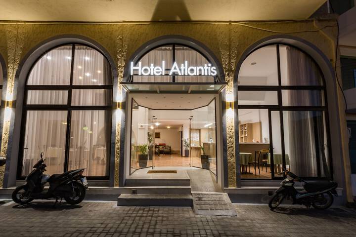 Hotel 2 of 80
