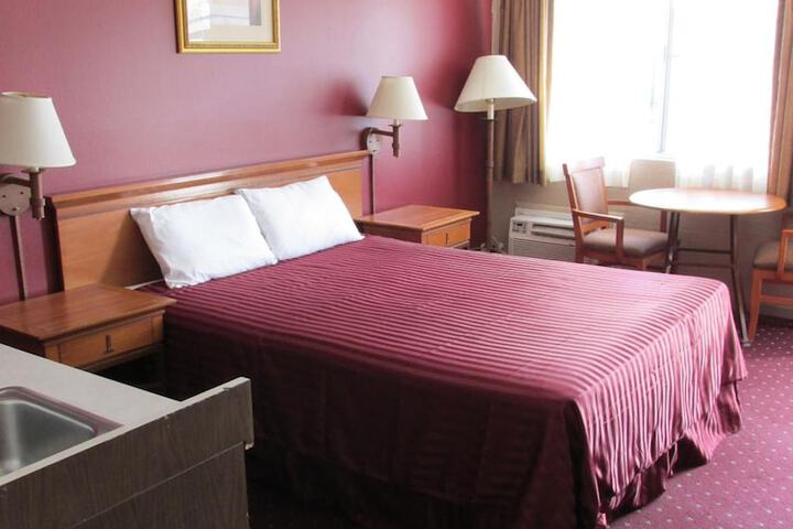 Room 7 of 47