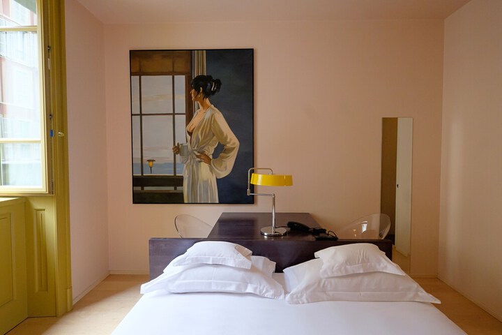 Room 5 of 56