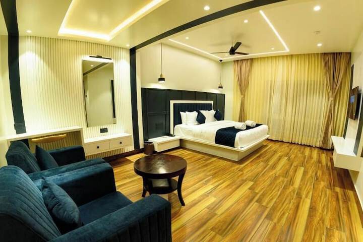 Room 18 of 30