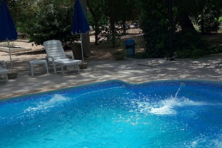 Pool 30 of 49
