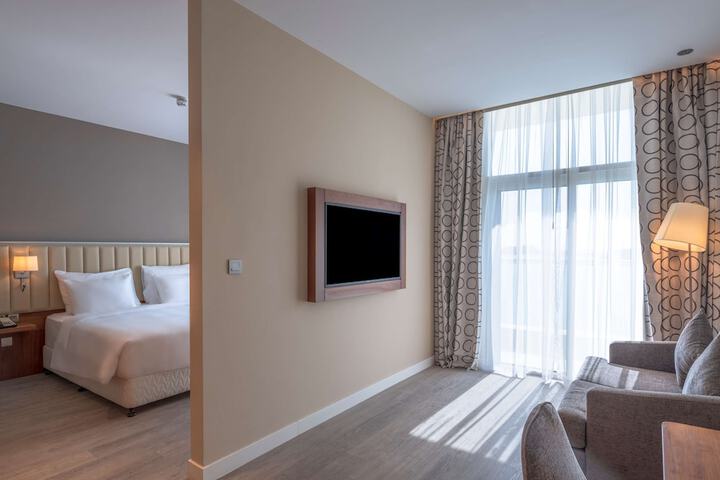 Room 65 of 268