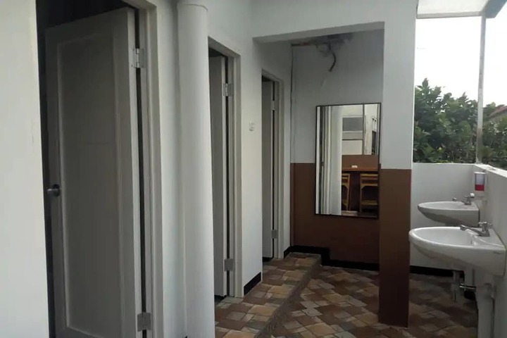 Room 20 of 24
