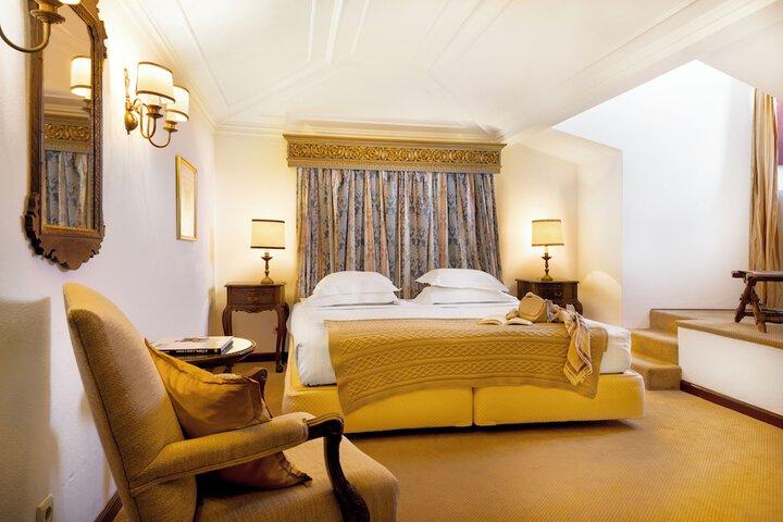 Room 16 of 41