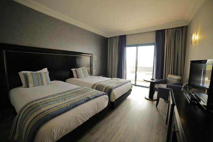 Room 4 of 22