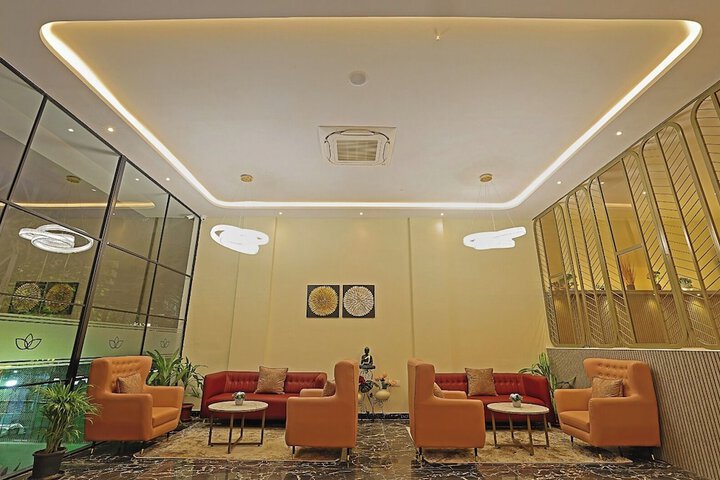 Hotel Interior 5 of 23
