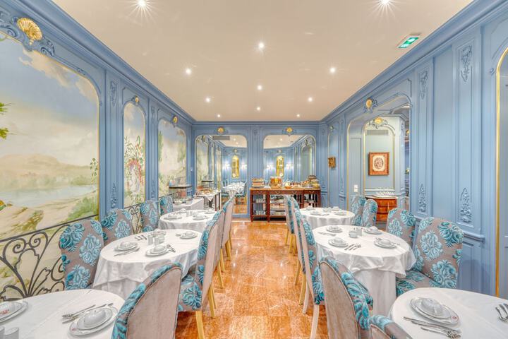 Dining 50 of 60