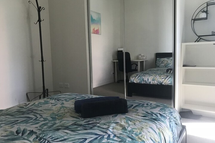 Room 9 of 27