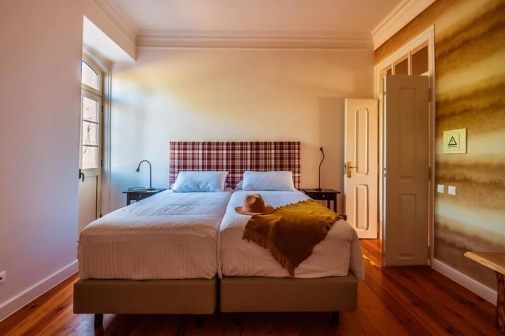 Room 4 of 21