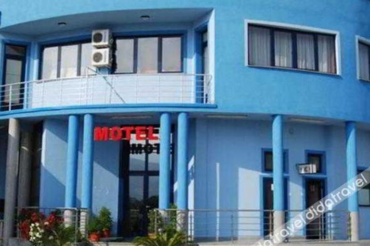 Neptun Petrol Motel