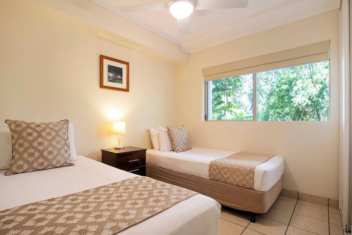 Room 10 of 44