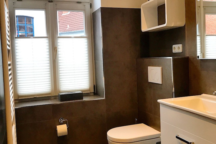 Room 44 of 61