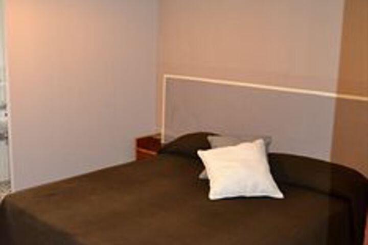 Room 41 of 73