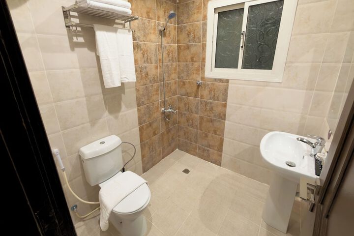 Room 18 of 23