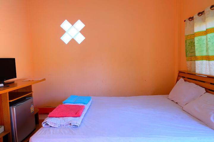Room 8 of 17