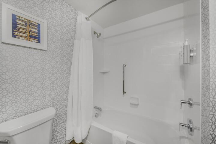 Room 35 of 50
