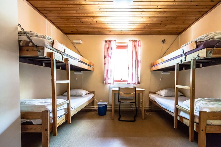 Room 5 of 36