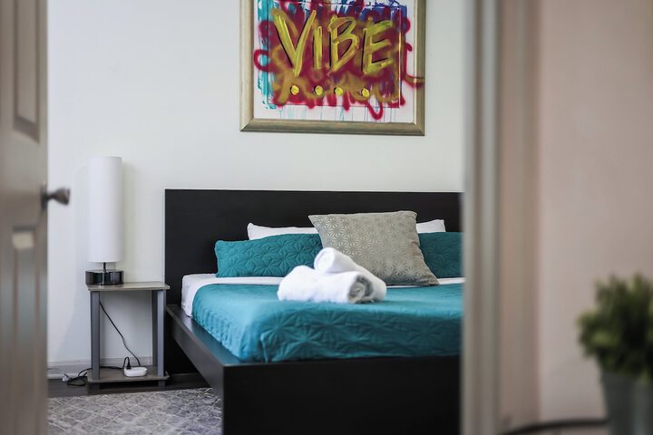 Room 25 of 137