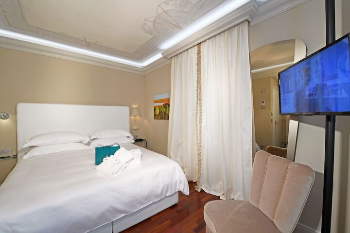 Room 19 of 50