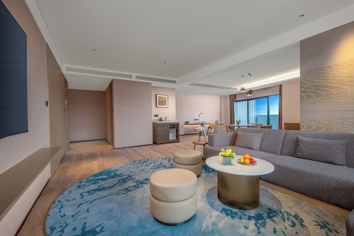 Room 4 of 67
