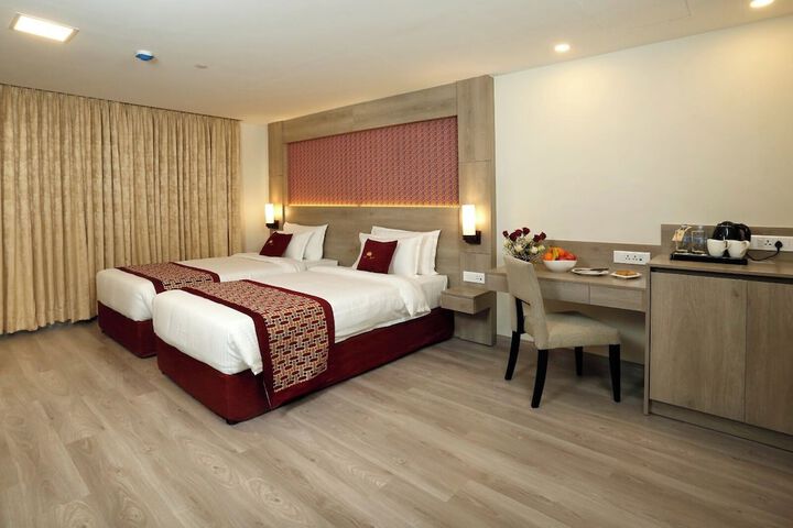 Room 45 of 119