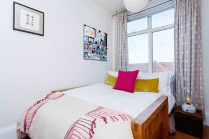 Room 17 of 22