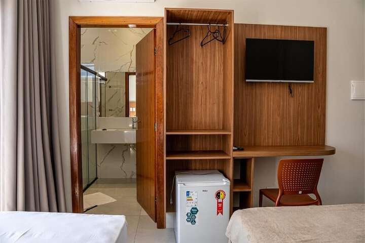 Room 79 of 115