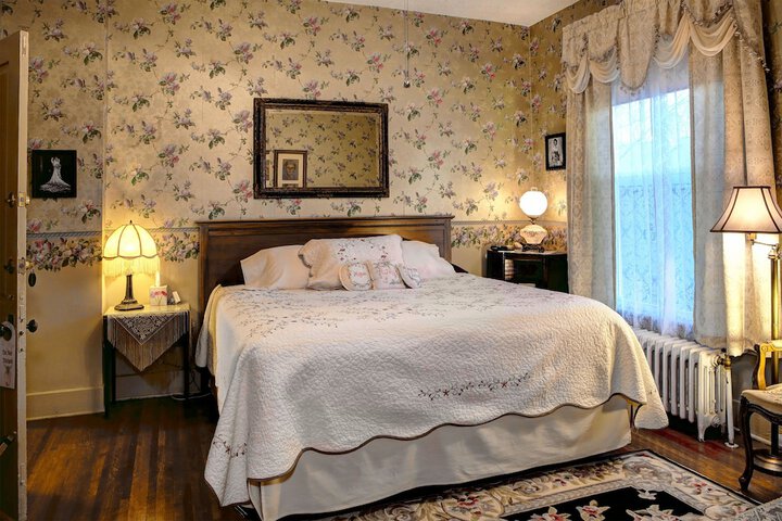 Room 5 of 46