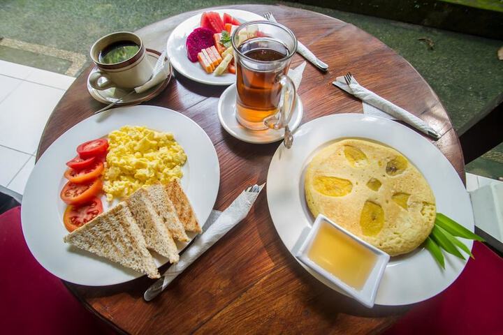 Breakfast/Coffee Service 28 of 38