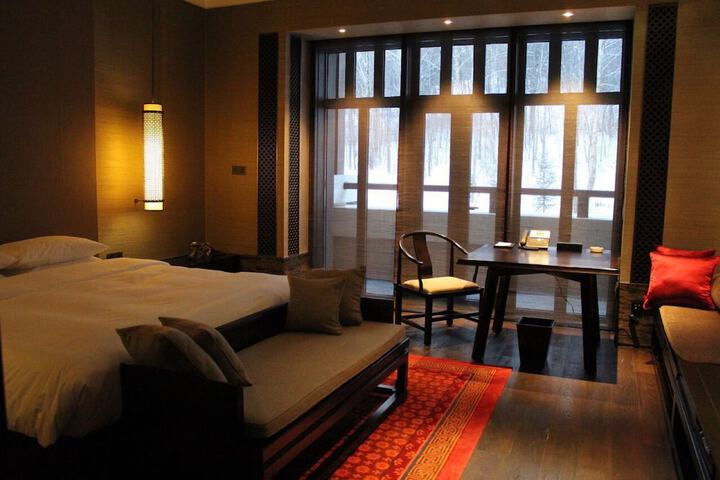 Room 5 of 31