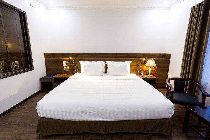 Room 5 of 46