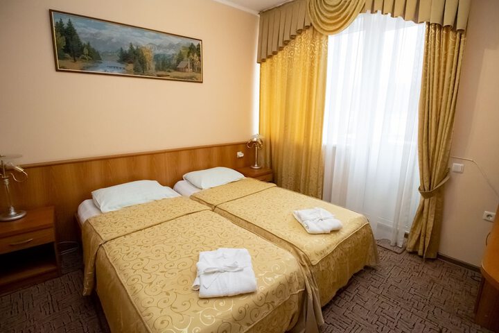 Room 26 of 129