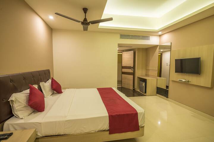 Room 19 of 42