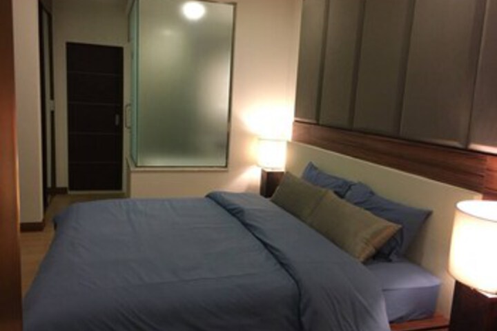 Room 15 of 23