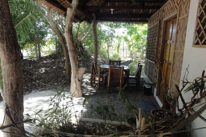 Room 5 of 85