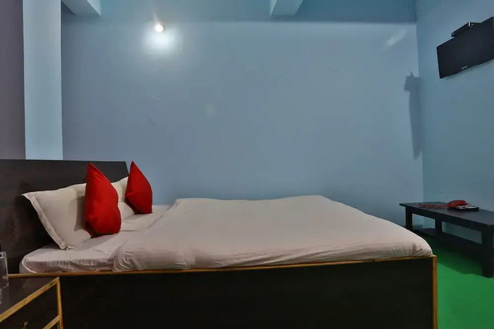 Room 5 of 22