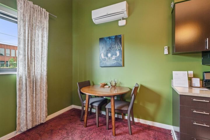 Room 41 of 117