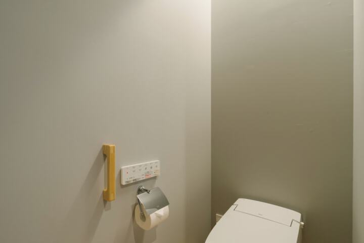 Room 9 of 43