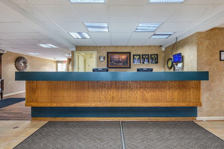 Guest Lobby