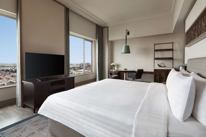 Room 8 of 67