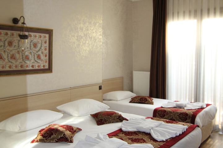 Room 20 of 74