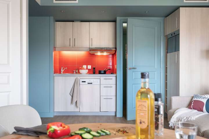 Private kitchenette