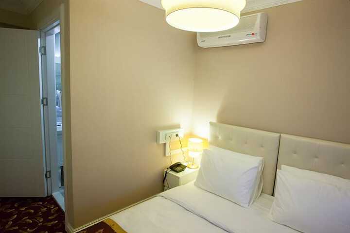 Room 7 of 22