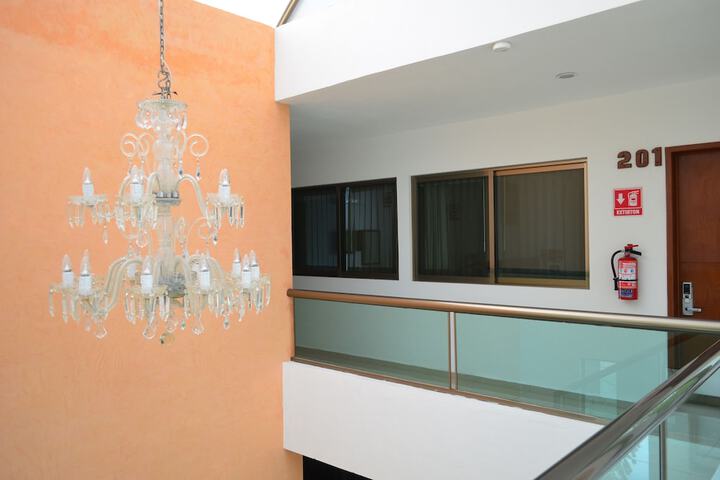 Ballroom/Hall 62 of 80